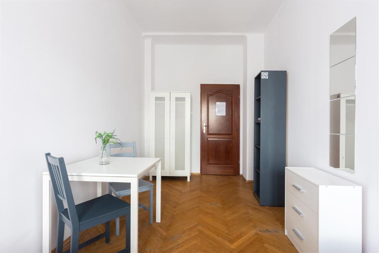 Rooms Nearto Main Square Красков Екстериор снимка